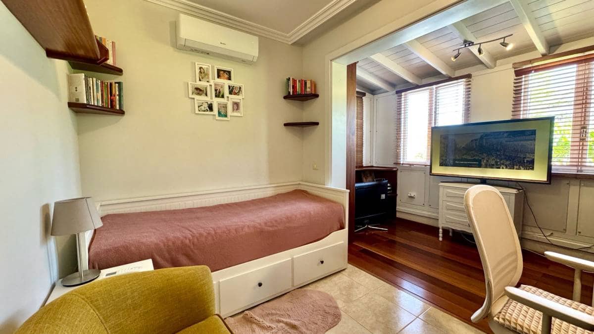 3 bedroom Villa for sale in Arona - € 490,000 (Ref: 9228050)