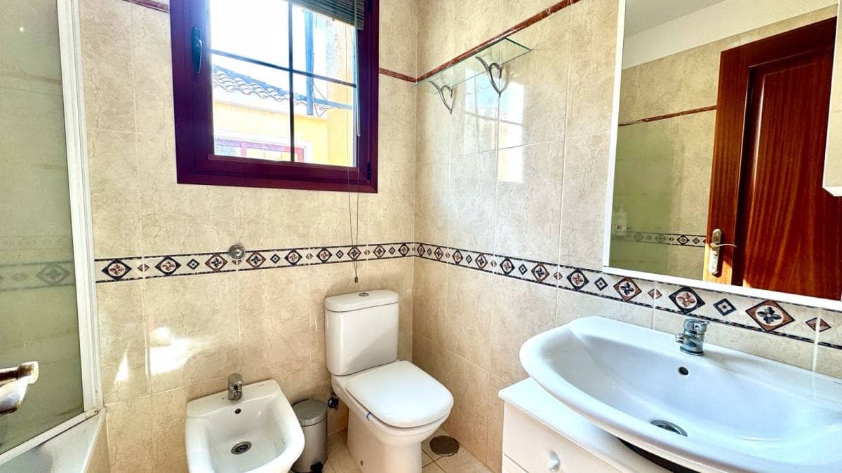 3 bedroom Villa for sale in Arona - € 490,000 (Ref: 9228050)