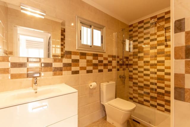 Apartamento de 1 habitación en Los Cristianos, Arona en venta - 285.000 € (Ref: 9231365)