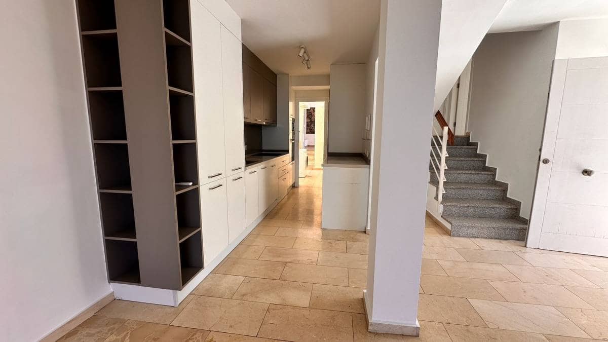 4 soverom Hus til salgs i Costa Adeje - € 820 000 (Ref: 9231978)