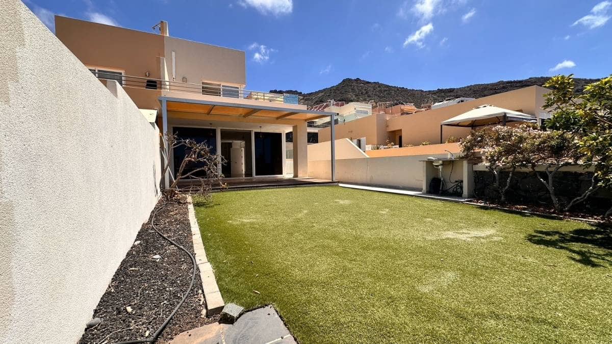4 soverom Hus til salgs i Costa Adeje - € 820 000 (Ref: 9231978)