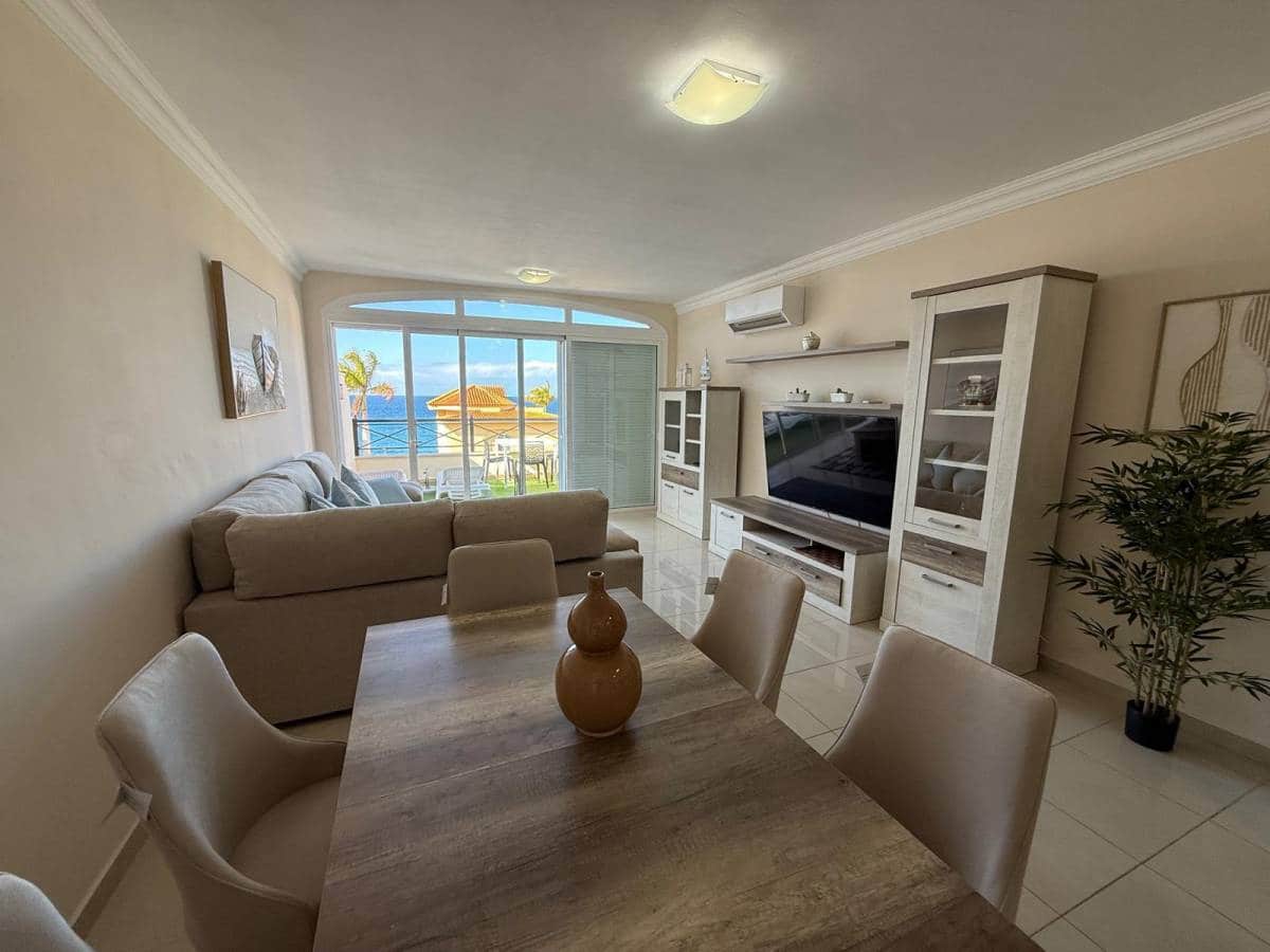 3 makuuhuone Huvila myytävänä paikassa Los Cristianos - 850 000 € (Ref: 9255899)