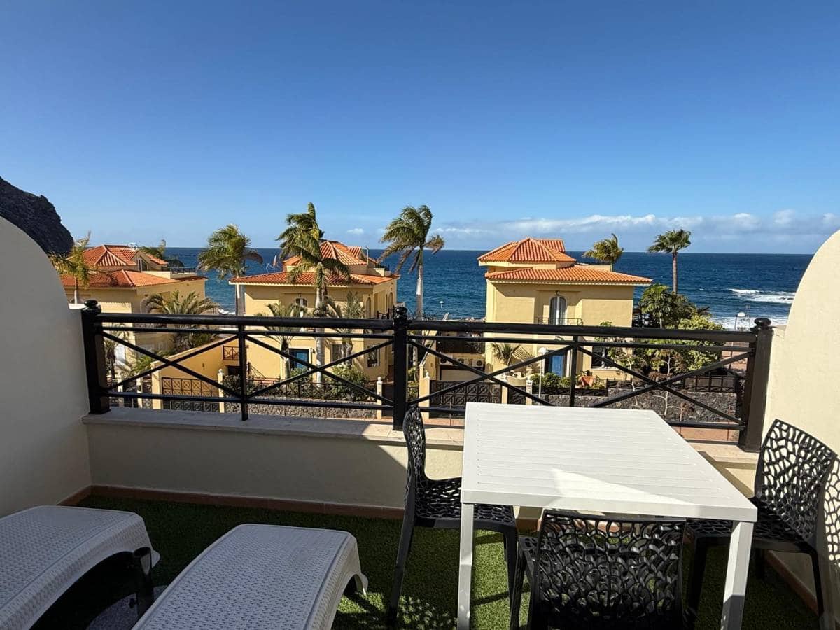 3 makuuhuone Huvila myytävänä paikassa Los Cristianos - 850 000 € (Ref: 9255899)