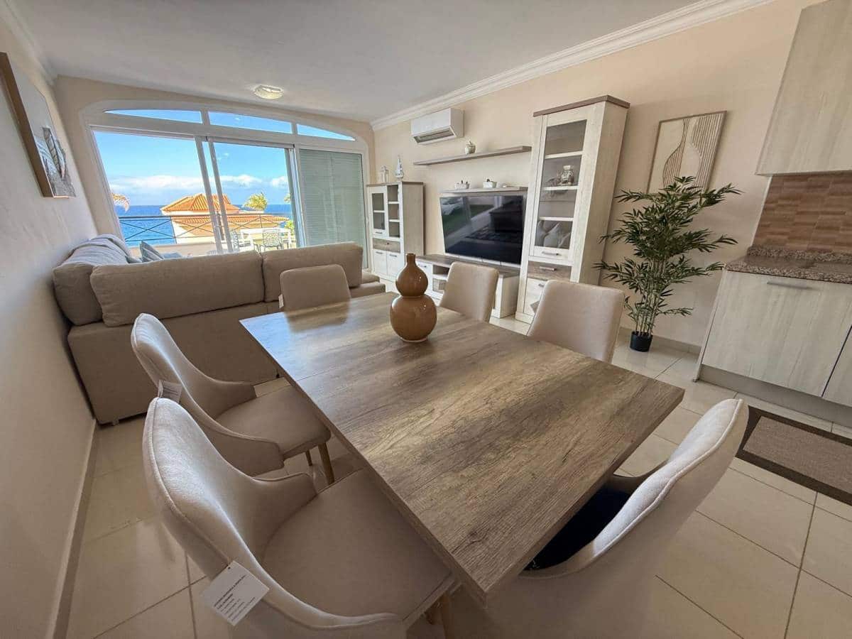 3 makuuhuone Huvila myytävänä paikassa Los Cristianos - 850 000 € (Ref: 9255899)