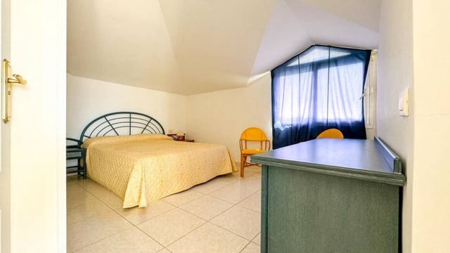 2 soveværelse Penthouse til salg i Los Cristianos, Arona - € 650.000 (Ref: 9256320)