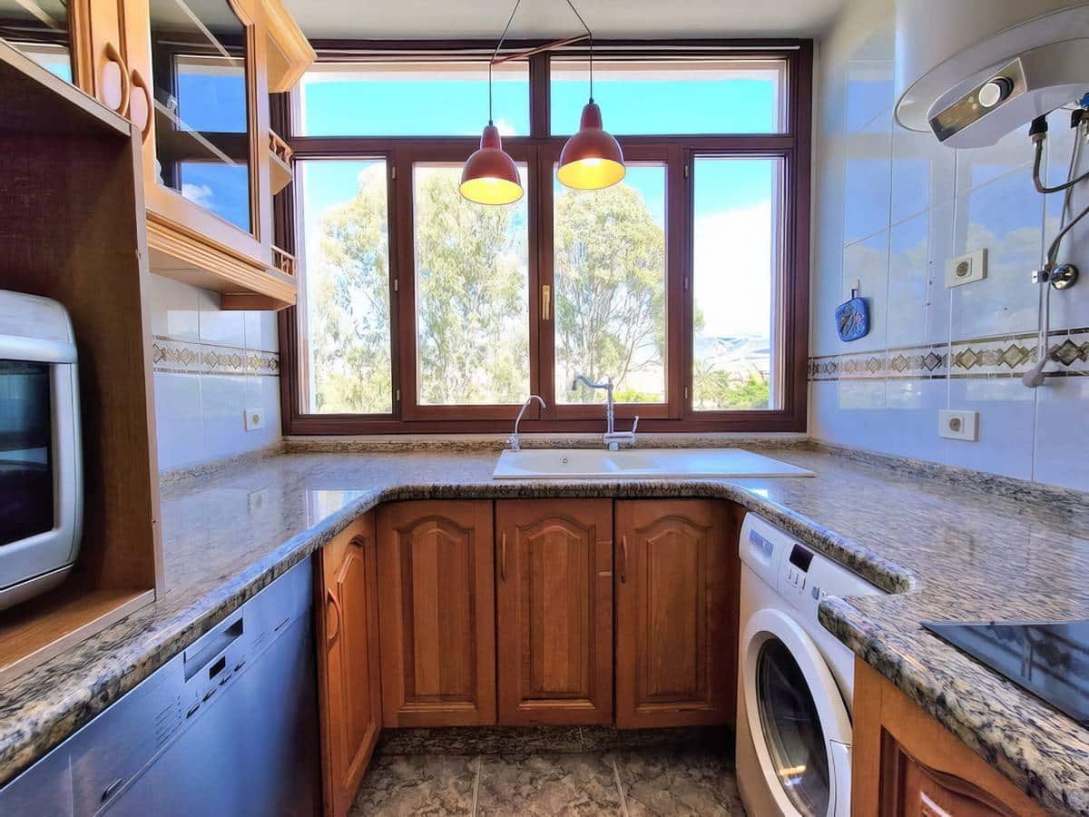 4 sypialnia Penthouse na sprzedaż w Playa de las Americas - 645 000 € (Ref: 9261922)