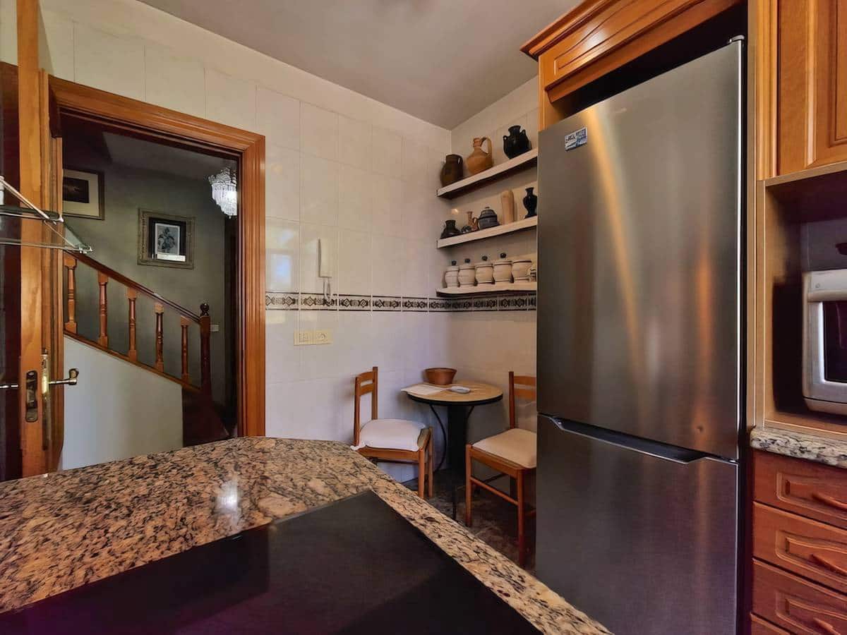 4 sypialnia Penthouse na sprzedaż w Playa de las Americas - 645 000 € (Ref: 9261922)