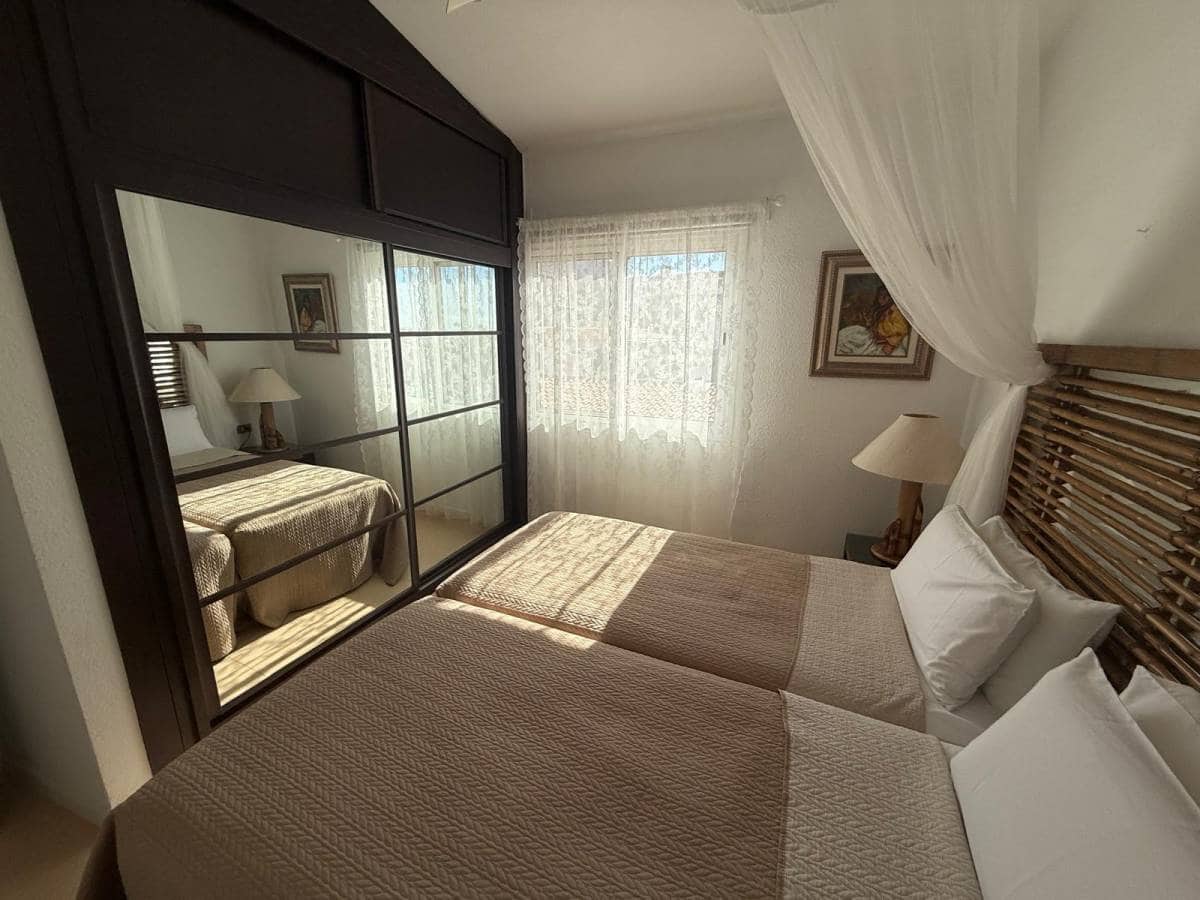 2 soveværelse Bungalow til salg i Costa Adeje - € 395.000 (Ref: 9298834)