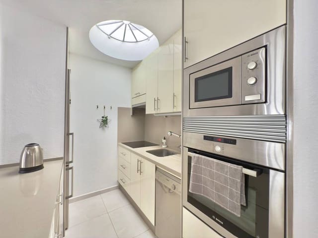 2 bedroom Bungalow for sale in San Eugenio Alto, Adeje - € 395,000 (Ref: 9298922)