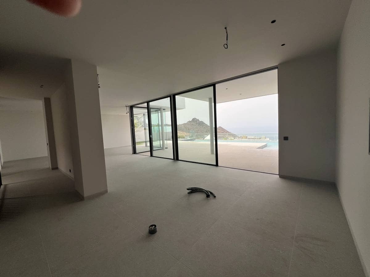 6 soveværelse Villa til salg i Roque del Conde - € 2.400.000 (Ref: 9352178)