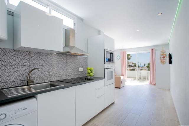 Leilighet til salgs i San Eugenio Alto, Adeje - € 250 000 (Ref: 9356484)