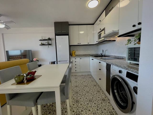 2 soveværelse Lejlighed til leje i Palm-Mar, Arona - € 1.300 (Ref: 9400003)