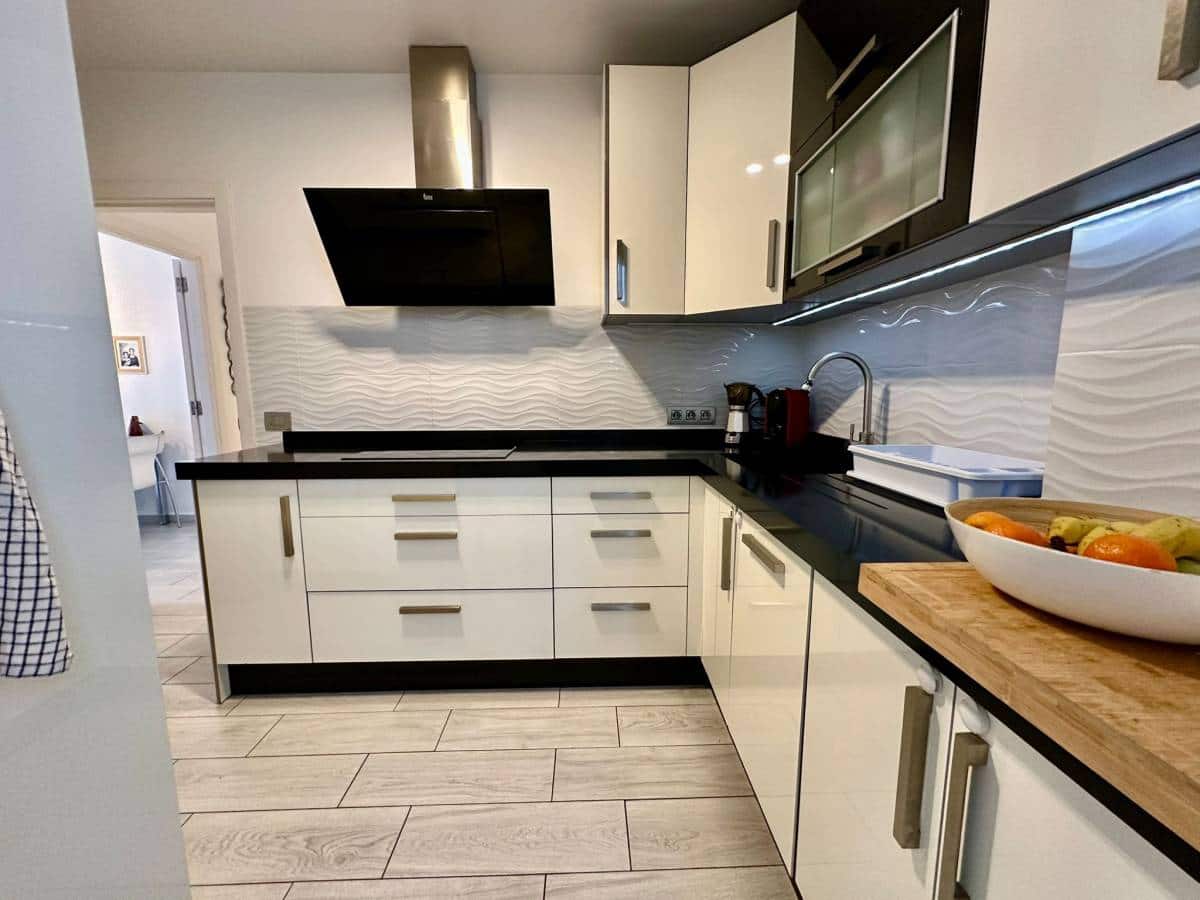 3 soverom Leilighet til salgs i Los Cristianos - € 499 000 (Ref: 9443778)