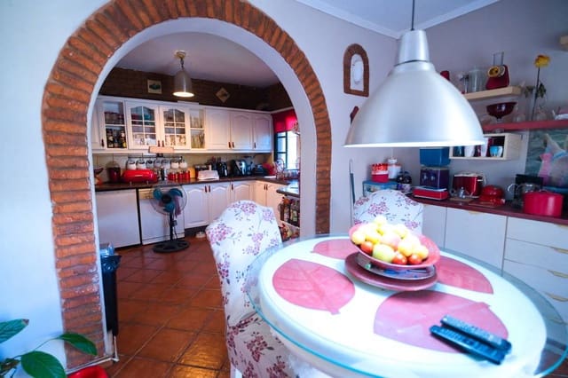 4 makuuhuone Maalaistalo myytävänä paikassa Granadilla de Abona - 489 000 € (Ref: 9488465)