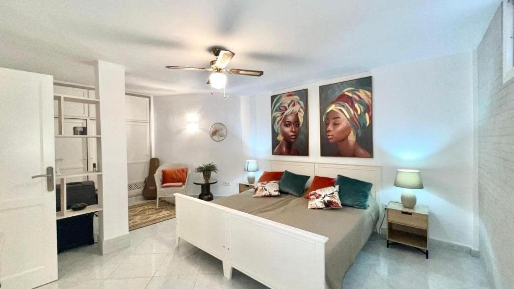 3 bedroom Villa for sale in Costa Adeje - € 849,000 (Ref: 9489998)