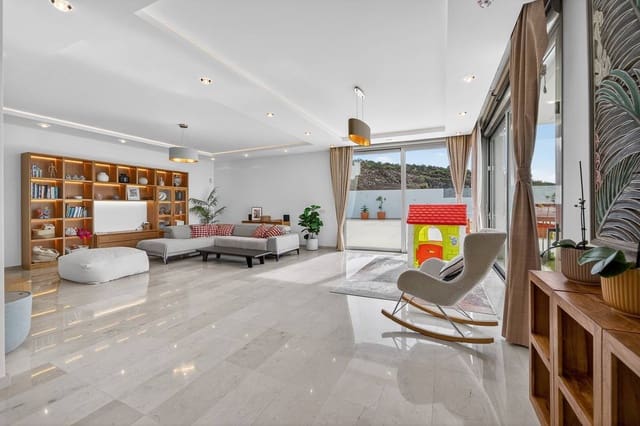 5 soverom Villa til salgs i Roque del Conde, Adeje - € 2 300 000 (Ref: 9500652)