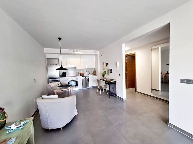 1 soveværelse Lejlighed til salg i La Tejita, Granadilla de Abona - € 327.500 (Ref: 9506317)