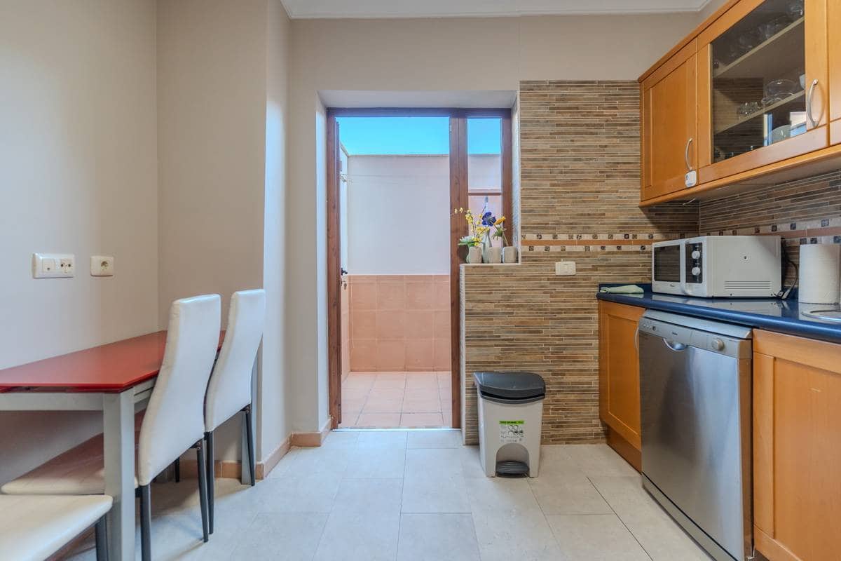 3 soveværelse Villa til salg i Playa del Duque - € 1.120.000 (Ref: 9537833)