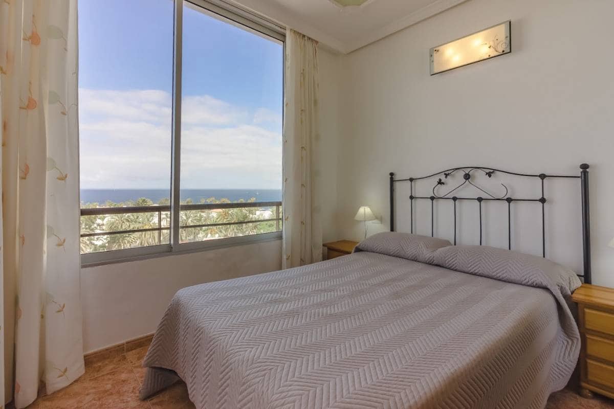 Apartamento de 1 habitación en Costa Adeje en venta con piscina garaje - 295.000 € (Ref: 9542564)