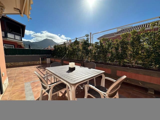 4 Zimmer Villa zu verkaufen in Casco Urbano, Adeje - 685.000 € (Ref: 9547154)