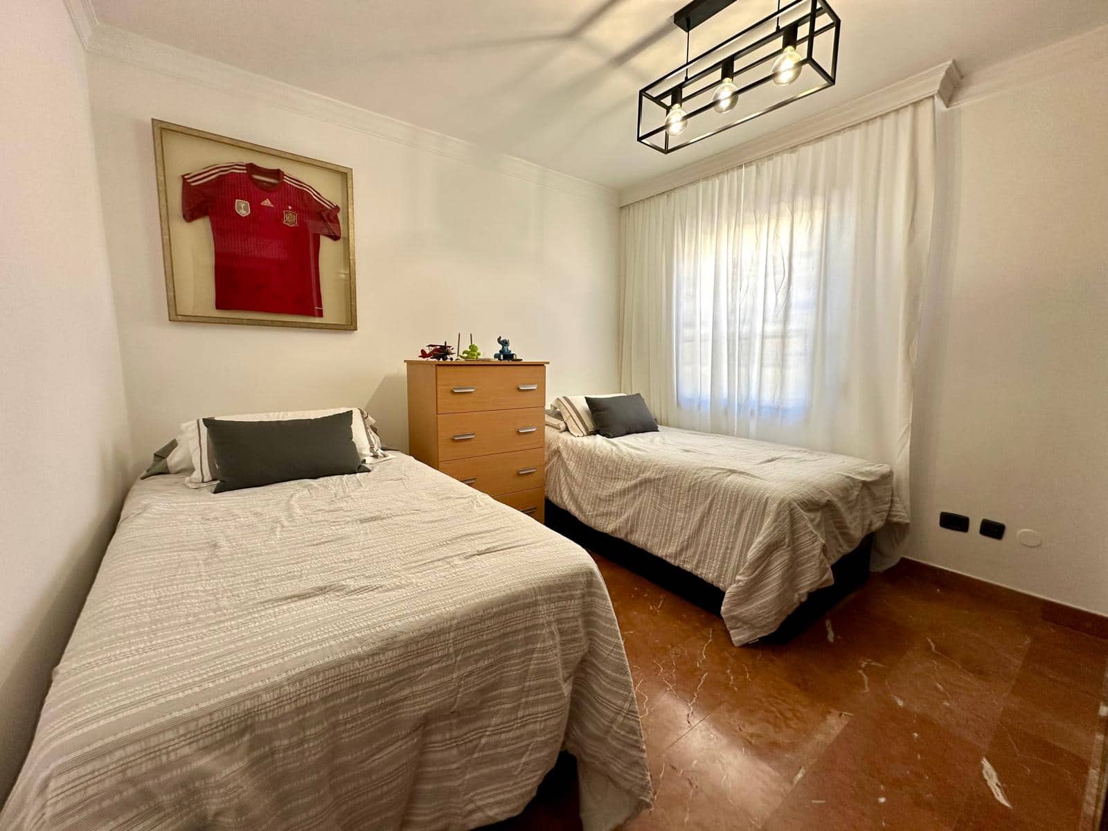 4 Zimmer Villa zu verkaufen in Adeje - 685.000 € (Ref: 9547154)