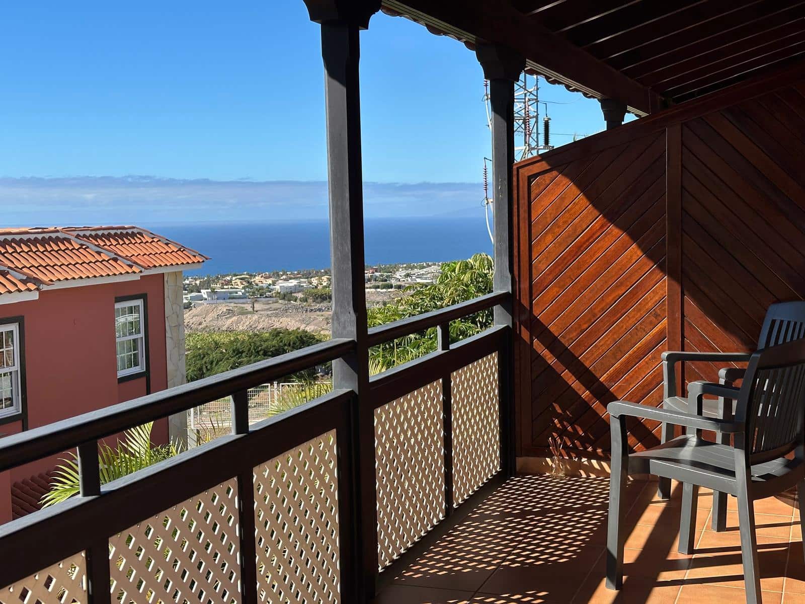 4 Zimmer Villa zu verkaufen in Adeje - 685.000 € (Ref: 9547154)