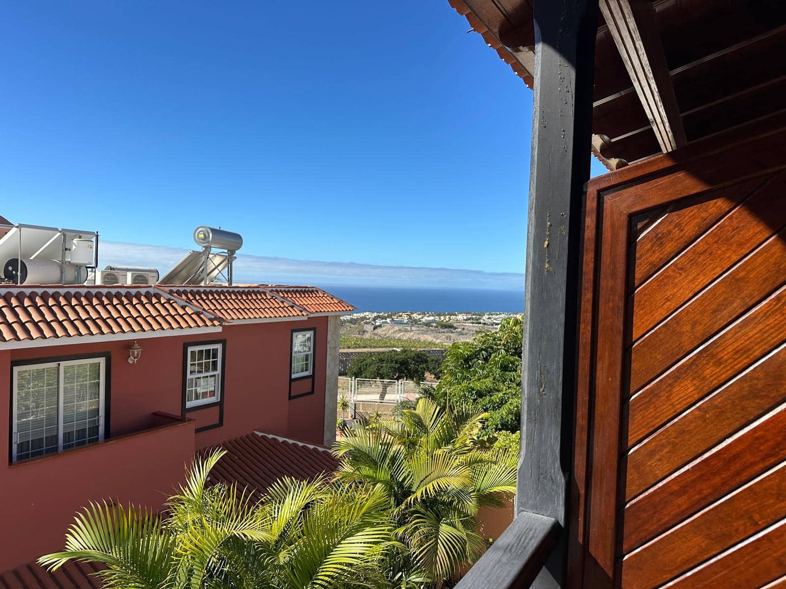 4 Zimmer Villa zu verkaufen in Adeje - 685.000 € (Ref: 9547154)