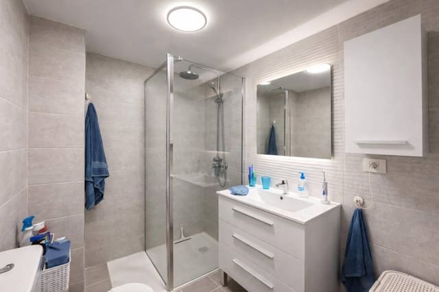 1 soveværelse Lejlighed til salg i Los Cristianos, Arona - € 309.950 (Ref: 9626392)