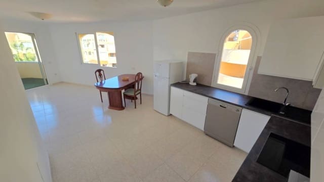 2 soveværelse Penthouse til salg i Los Cristianos, Arona - € 390.000 (Ref: 9626393)