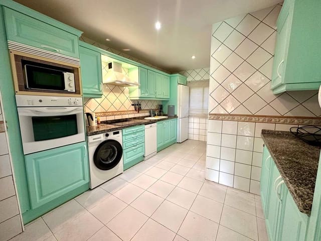 3 sypialnia Apartament na sprzedaż w Casco Urbano, Adeje - 485 000 € (Ref: 9635211)