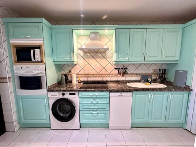 3 sypialnia Apartament na sprzedaż w Casco Urbano, Adeje - 485 000 € (Ref: 9635211)