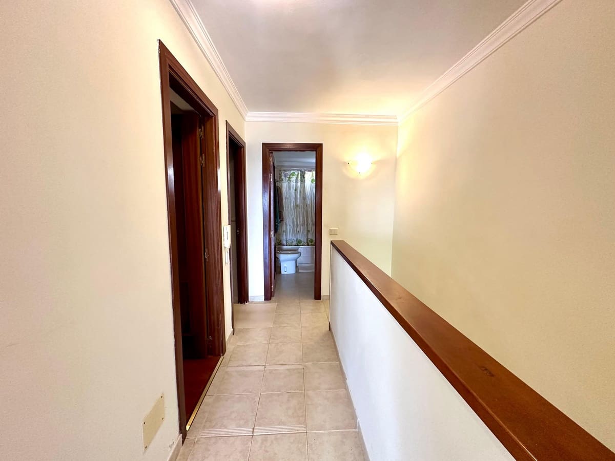 3 soveværelse Byhus til salg i Adeje med garage - € 485.000 (Ref: 9635211)