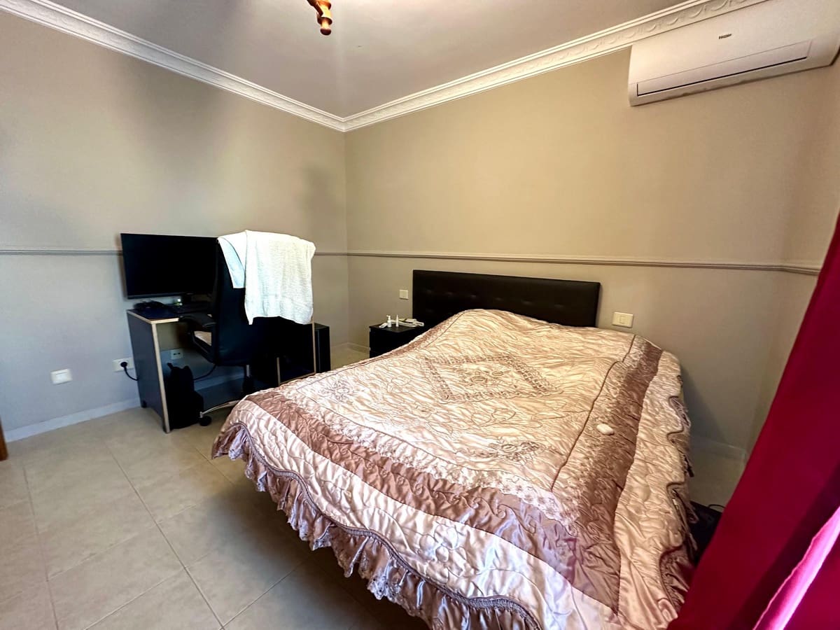 3 soveværelse Byhus til salg i Adeje med garage - € 485.000 (Ref: 9635211)