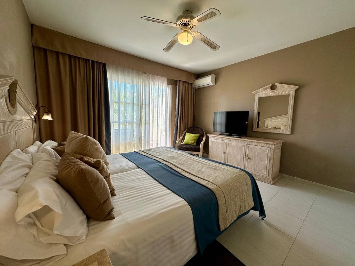 1 quarto Apartamento para venda em Los Cristianos - 320 000 € (Ref: 9638000)