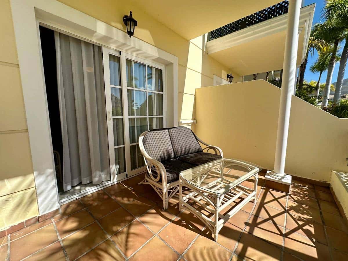 1 quarto Apartamento para venda em Los Cristianos - 320 000 € (Ref: 9638000)