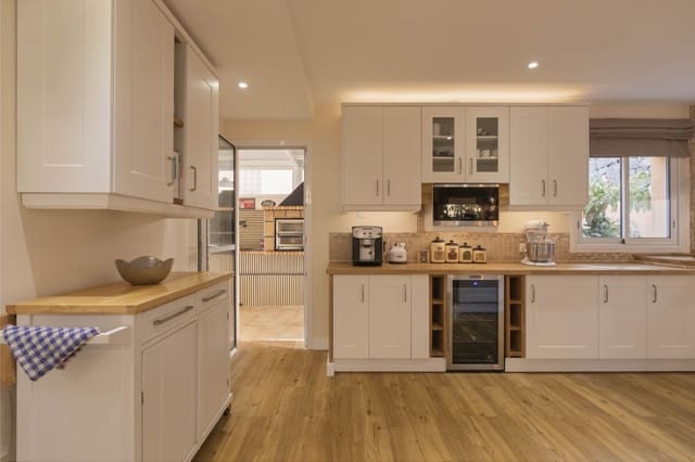 4 chambre Villa/Maison à vendre à Puerto Santiago, Santiago del Teide - 1 050 000 € (Ref: 9671138)