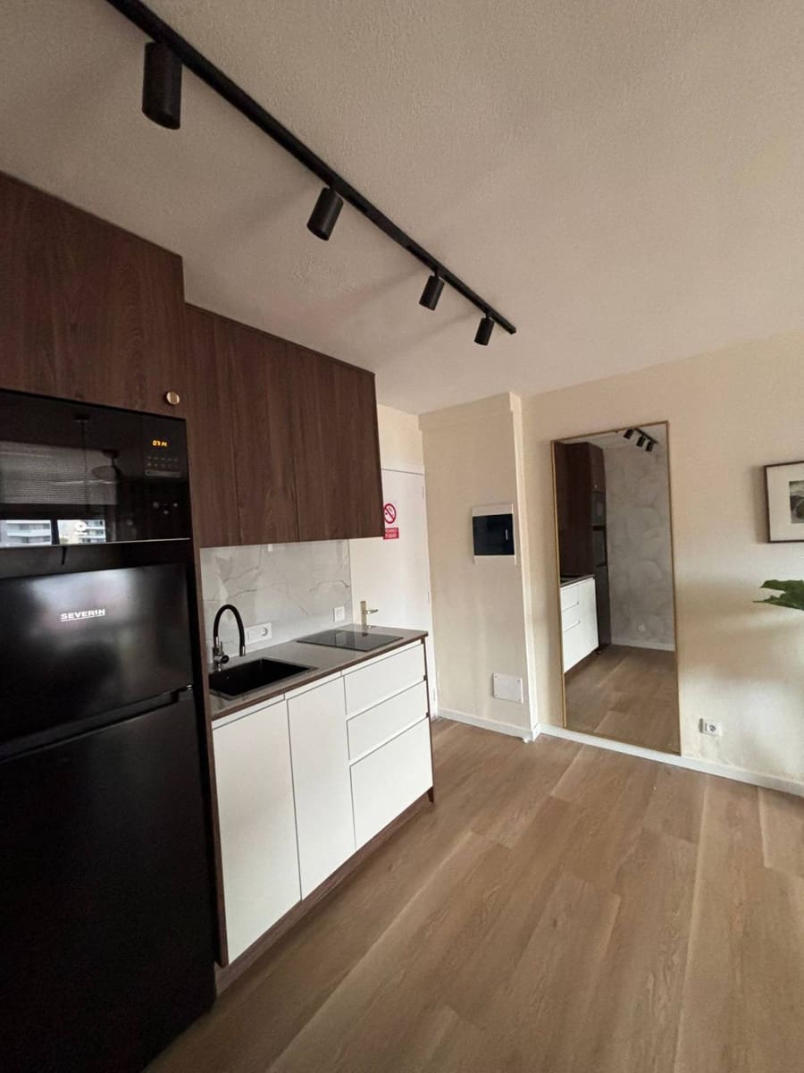 1 makuuhuone Huoneisto myytävänä paikassa Playa de las Americas - 299 000 € (Ref: 9671139)