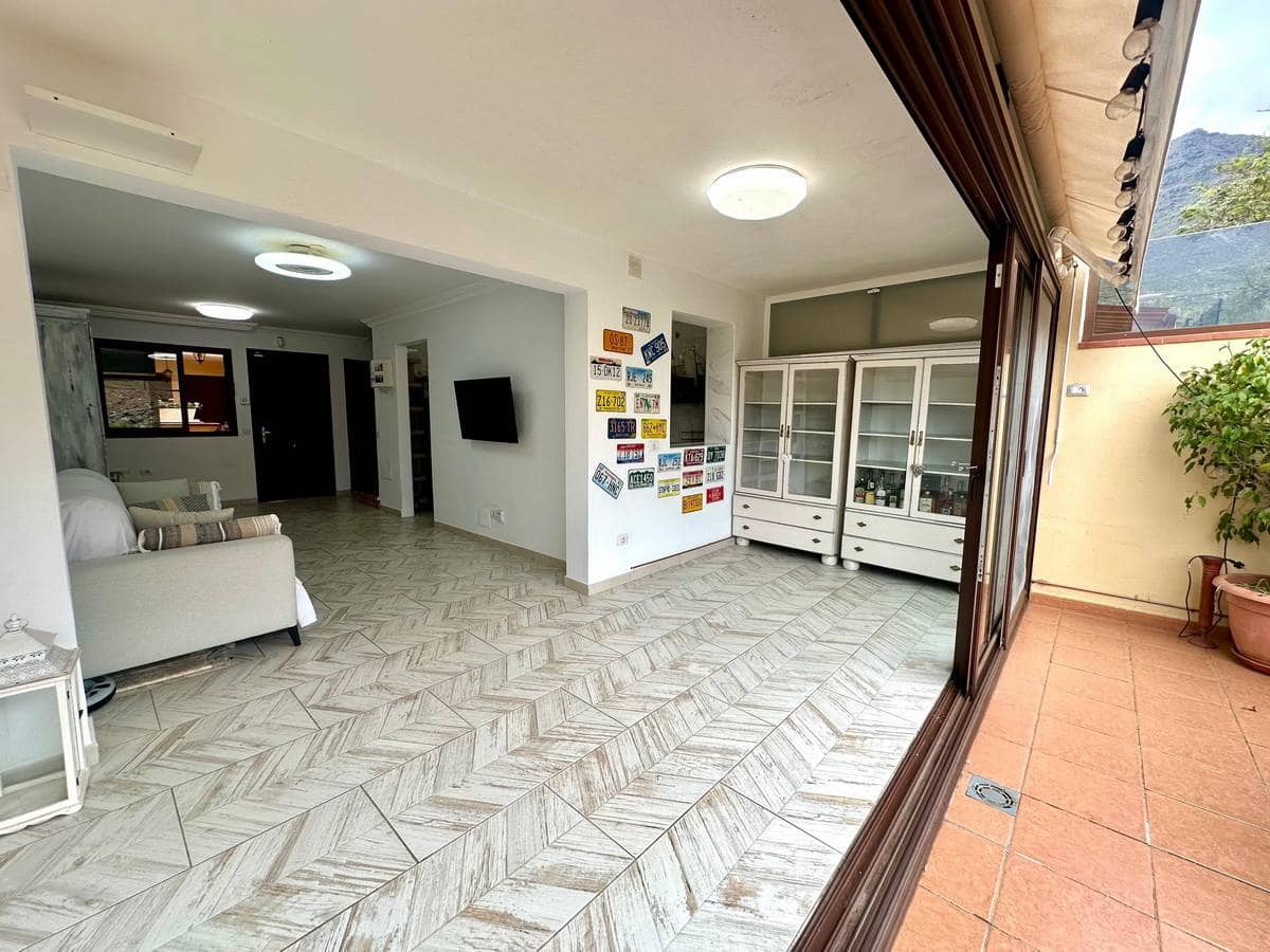 3 makuuhuone Huoneisto myytävänä paikassa Costa Adeje - 410 000 € (Ref: 9672179)