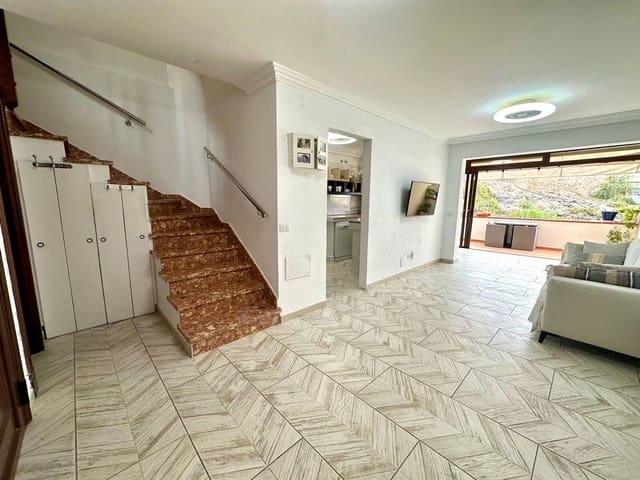 3 makuuhuone Huoneisto myytävänä paikassa Playa de Fañabé Alto, Adeje - 410 000 € (Ref: 9672179)