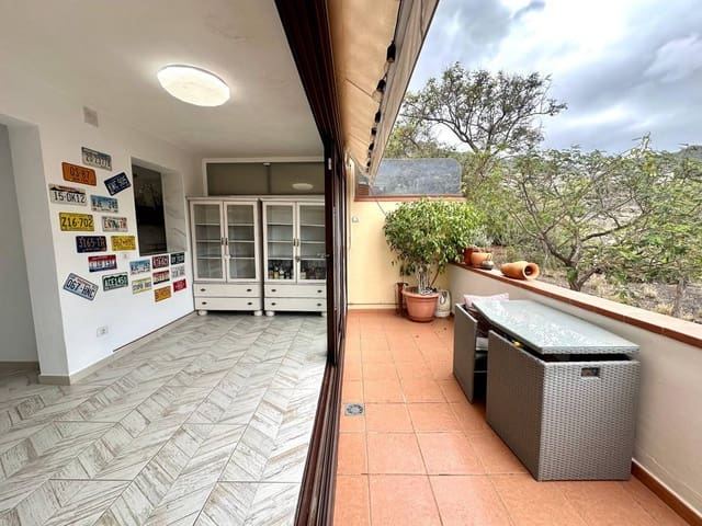 3 makuuhuone Huoneisto myytävänä paikassa Playa de Fañabé Alto, Adeje - 410 000 € (Ref: 9672179)