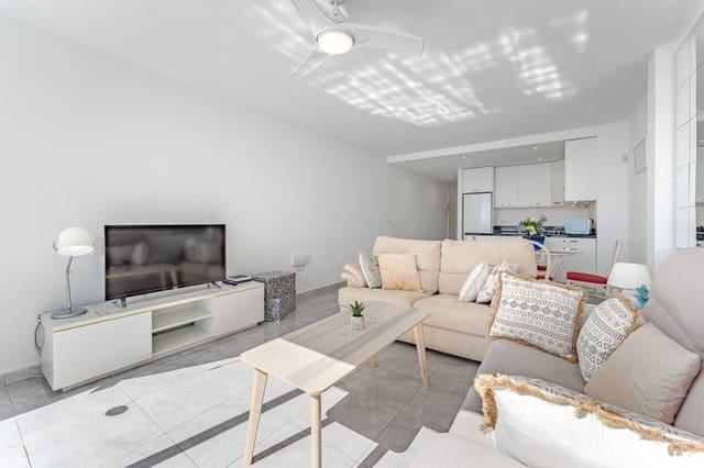 2 soverom Leilighet til salgs i Los Cristianos, Arona - € 650 000 (Ref: 9675991)