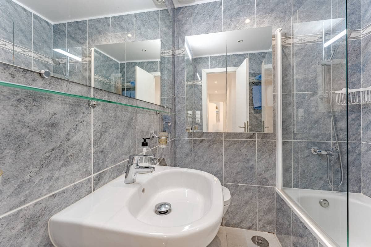 2 soverom Penthouse til salgs i Los Cristianos - € 650 000 (Ref: 9675991)