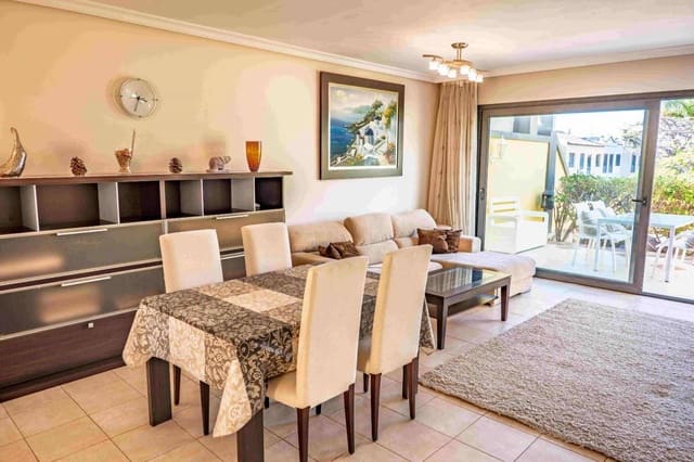 2 soveværelse Lejlighed til salg i Playa del Duque, Adeje - € 1.070.000 (Ref: 9685639)