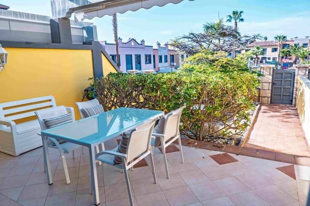 2 soveværelse Lejlighed til salg i Playa del Duque, Adeje - € 1.070.000 (Ref: 9685639)