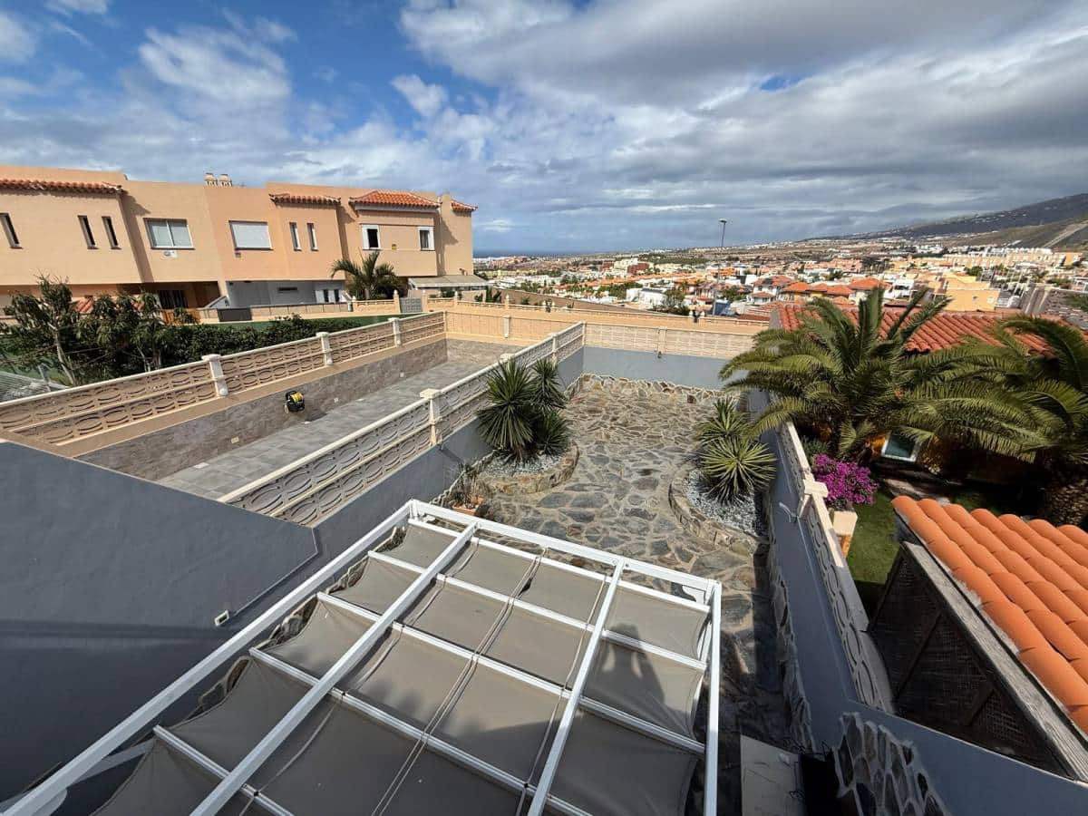 3 slaapkamer Huis te koop in Torviscas - € 670.000 (Ref: 9715708)