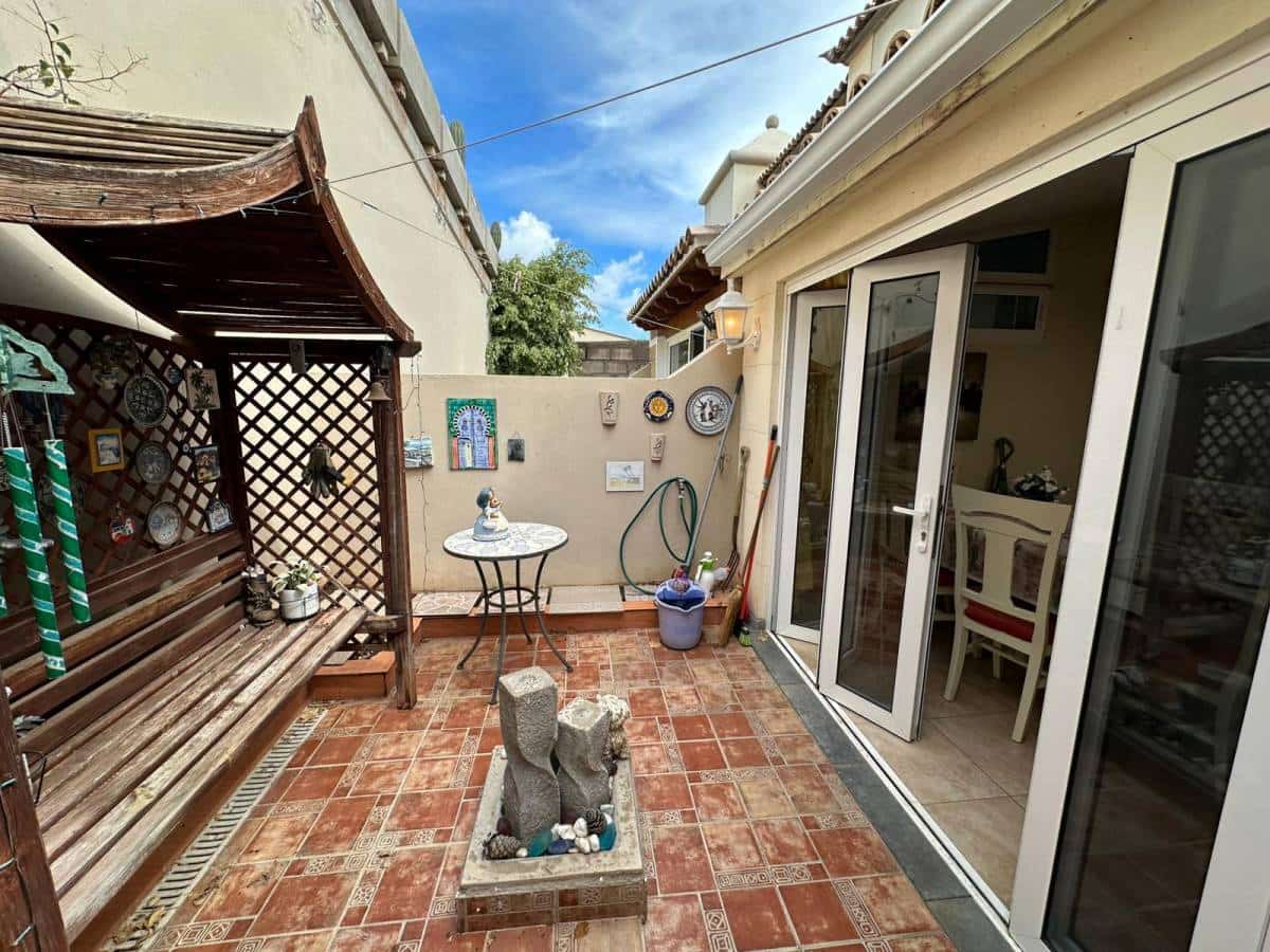 2 bedroom Townhouse for sale in Chayofa - € 389,000 (Ref: 9716685)