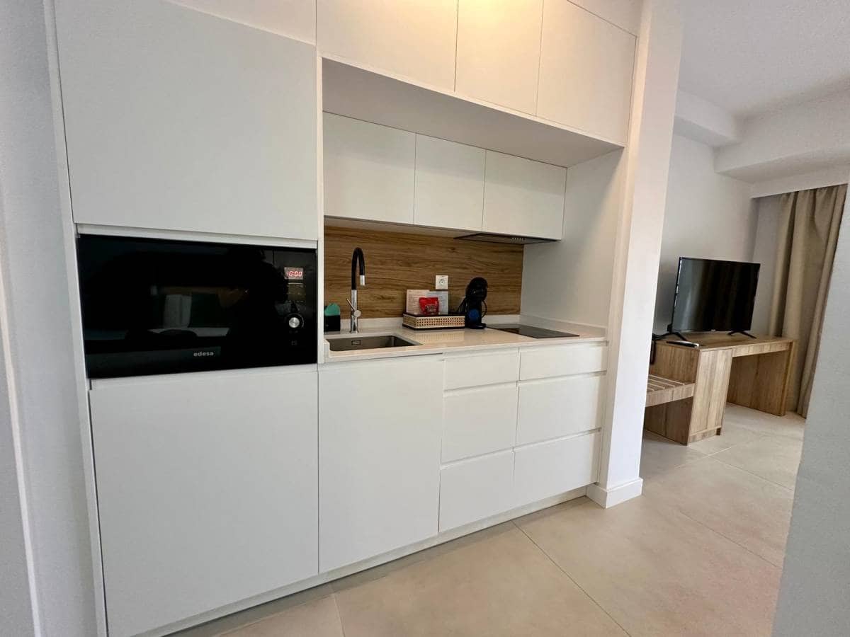 Apartment for sale in Chayofa with pool - € 245,000 (Ref: 9807193)