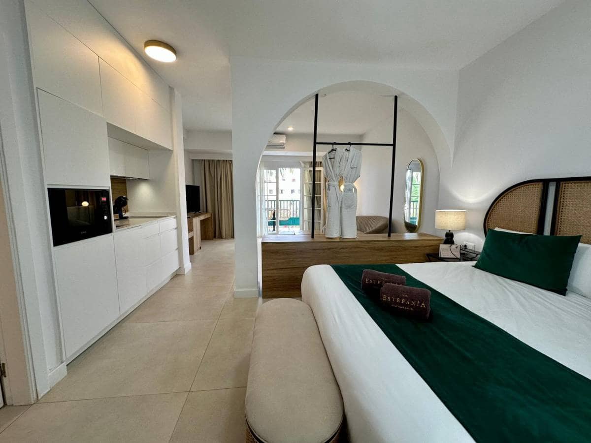 Apartment for sale in Chayofa with pool - € 245,000 (Ref: 9807193)