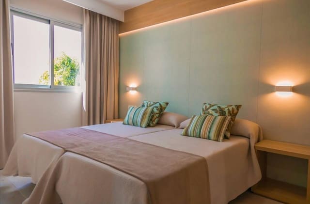 1 makuuhuone Huoneisto myytävänä paikassa Los Cristianos, Arona - 225 000 € (Ref: 9807194)