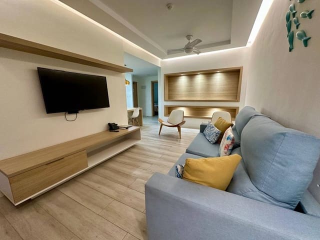 1 soverom Leilighet til salgs i Los Cristianos, Arona - € 225 000 (Ref: 9807194)